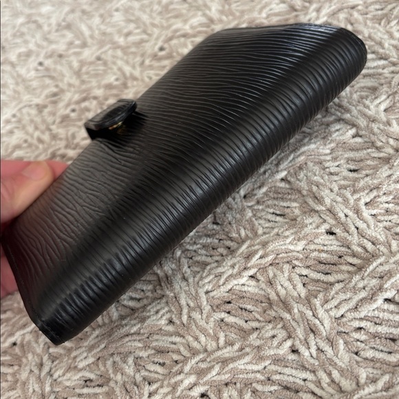 Louis Vuitton black Epi leather agenda cover - Picture 6 of 17